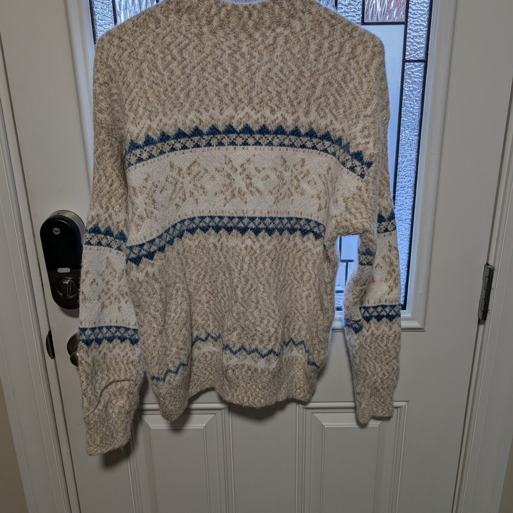 NEW Cozy Beige and Blue Knit Sweater